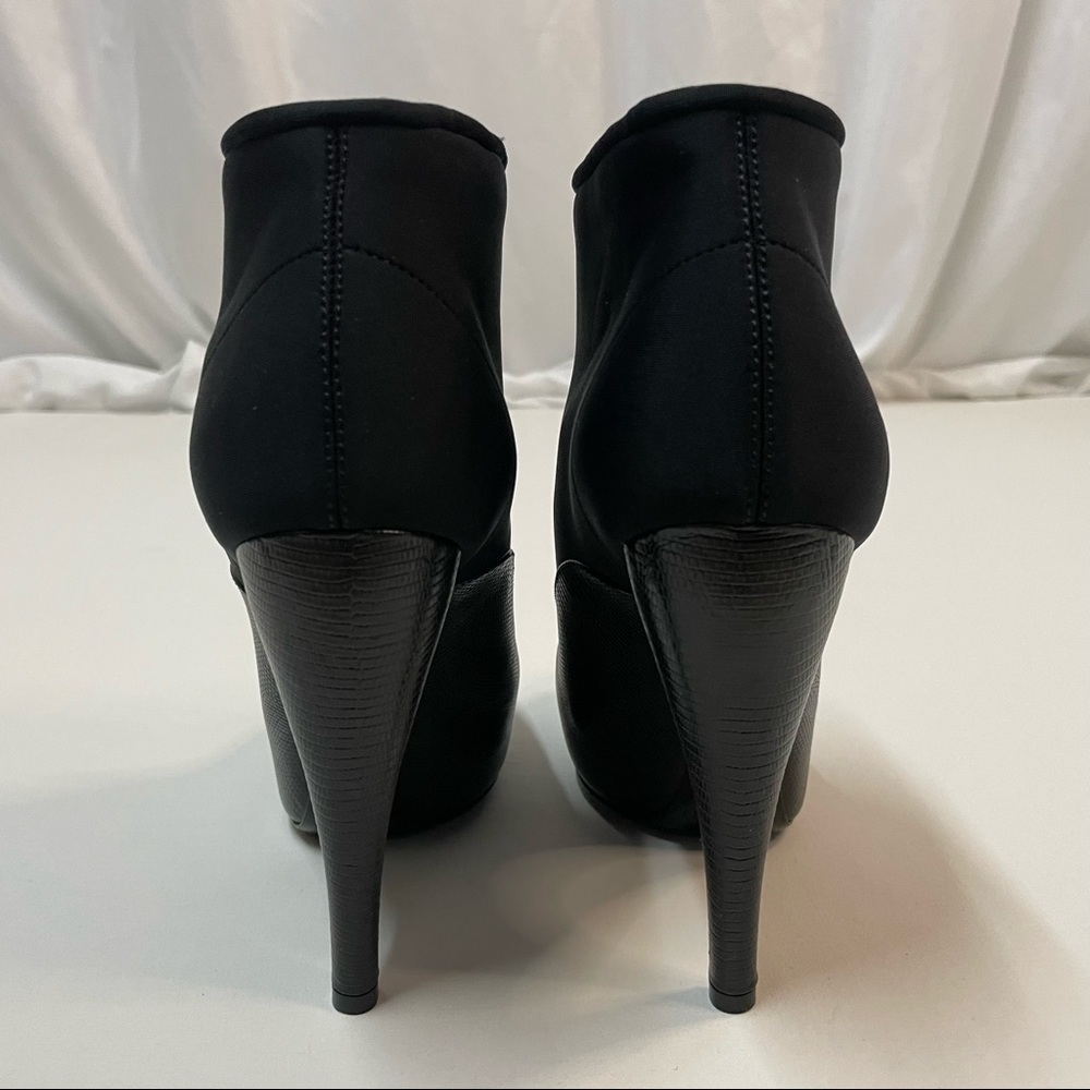 LANVIN front zip black stiletto ankle booties size 37 1/2 (US size 7) - Picture 3 of 12